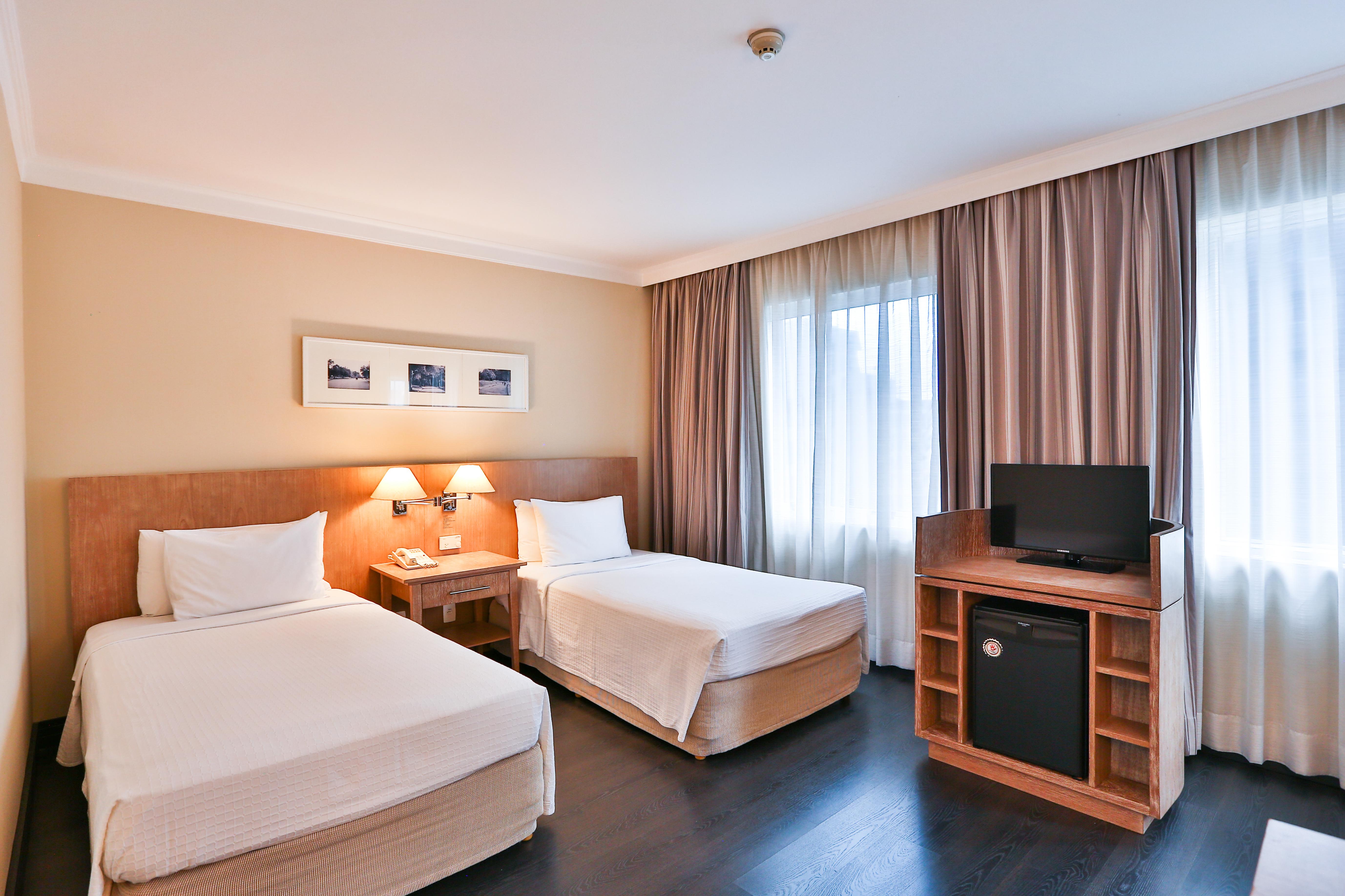 Park Inn By Radisson Berrini Sao Paulo Bagian luar foto