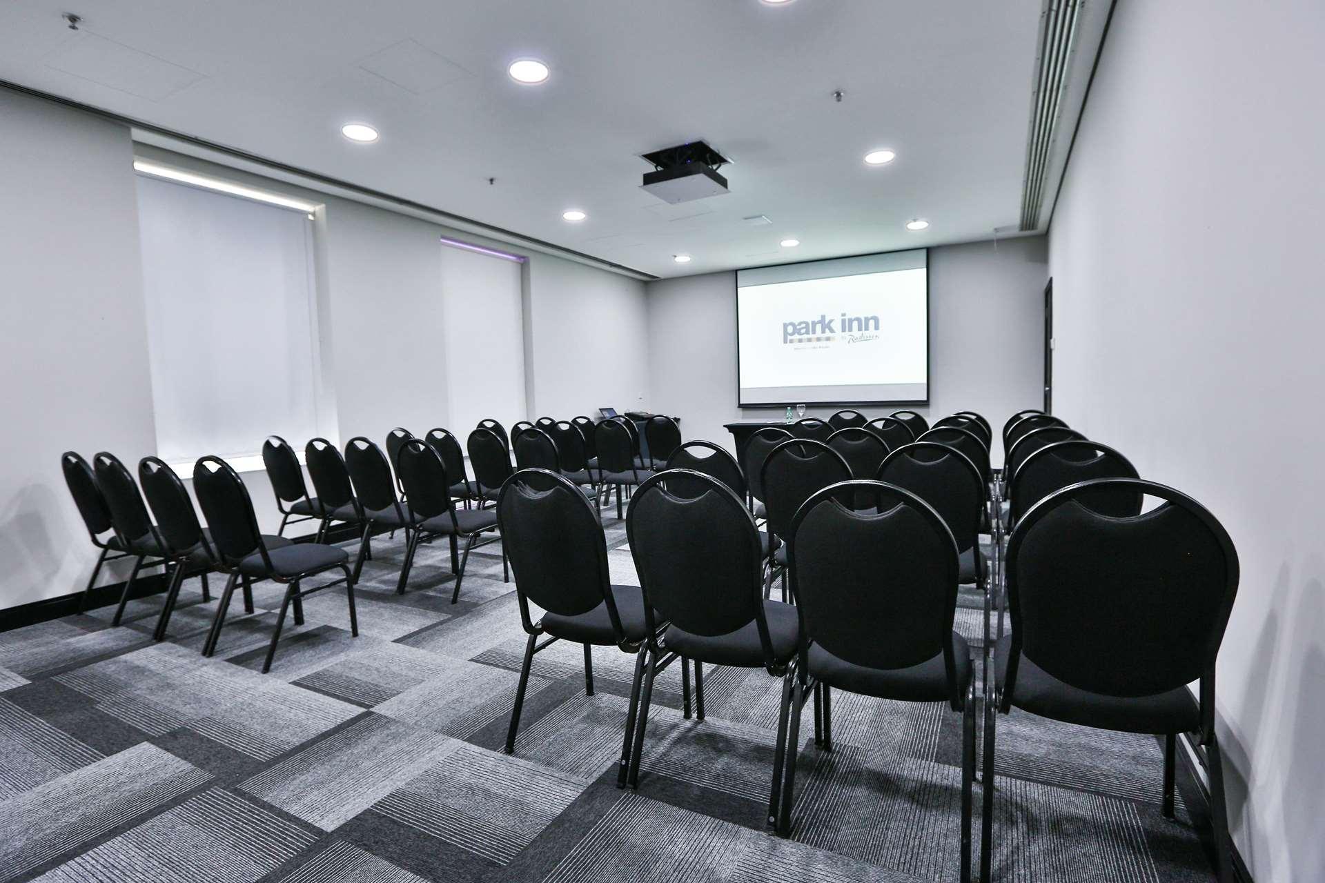 Park Inn By Radisson Berrini Sao Paulo Bagian luar foto