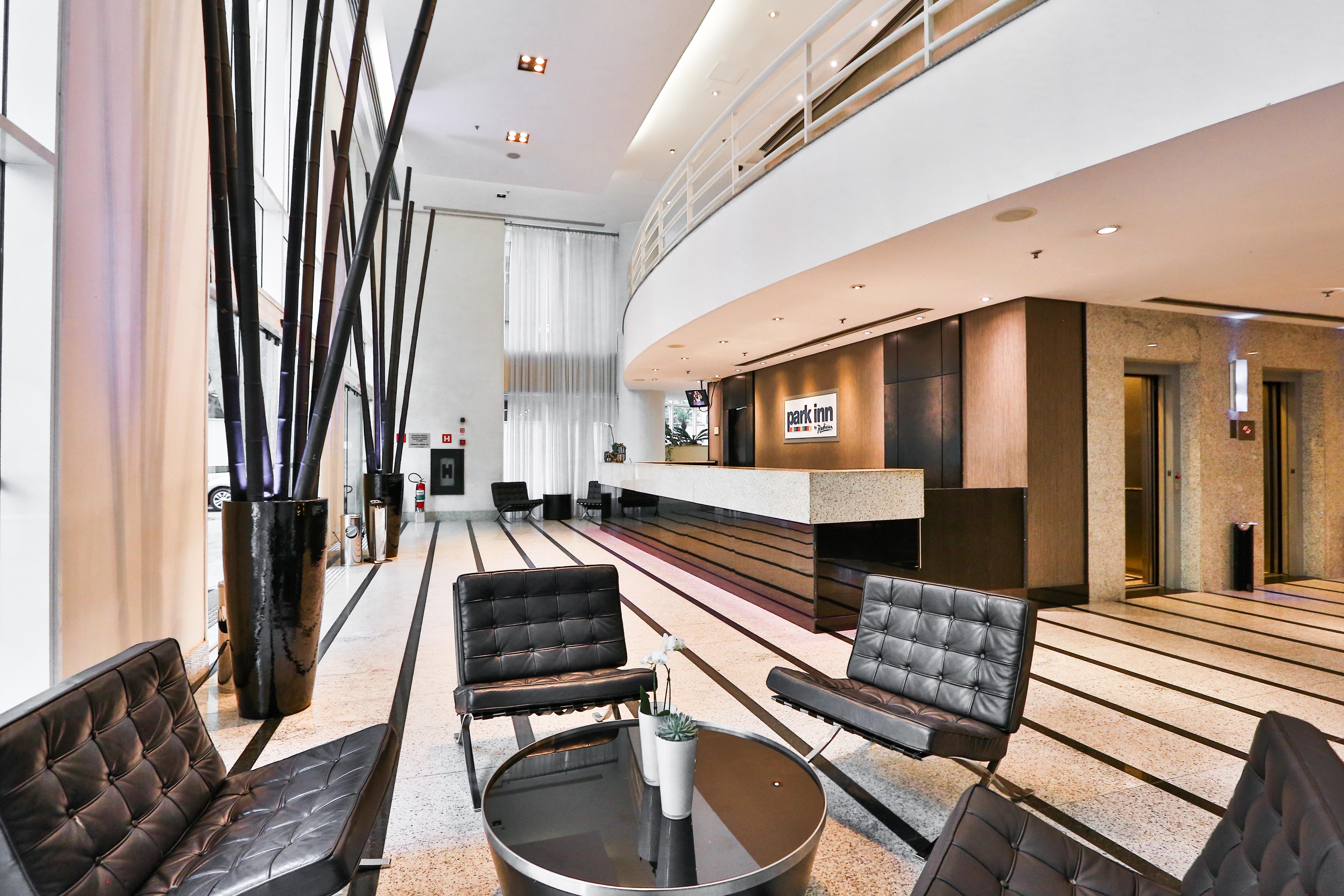 Park Inn By Radisson Berrini Sao Paulo Bagian luar foto