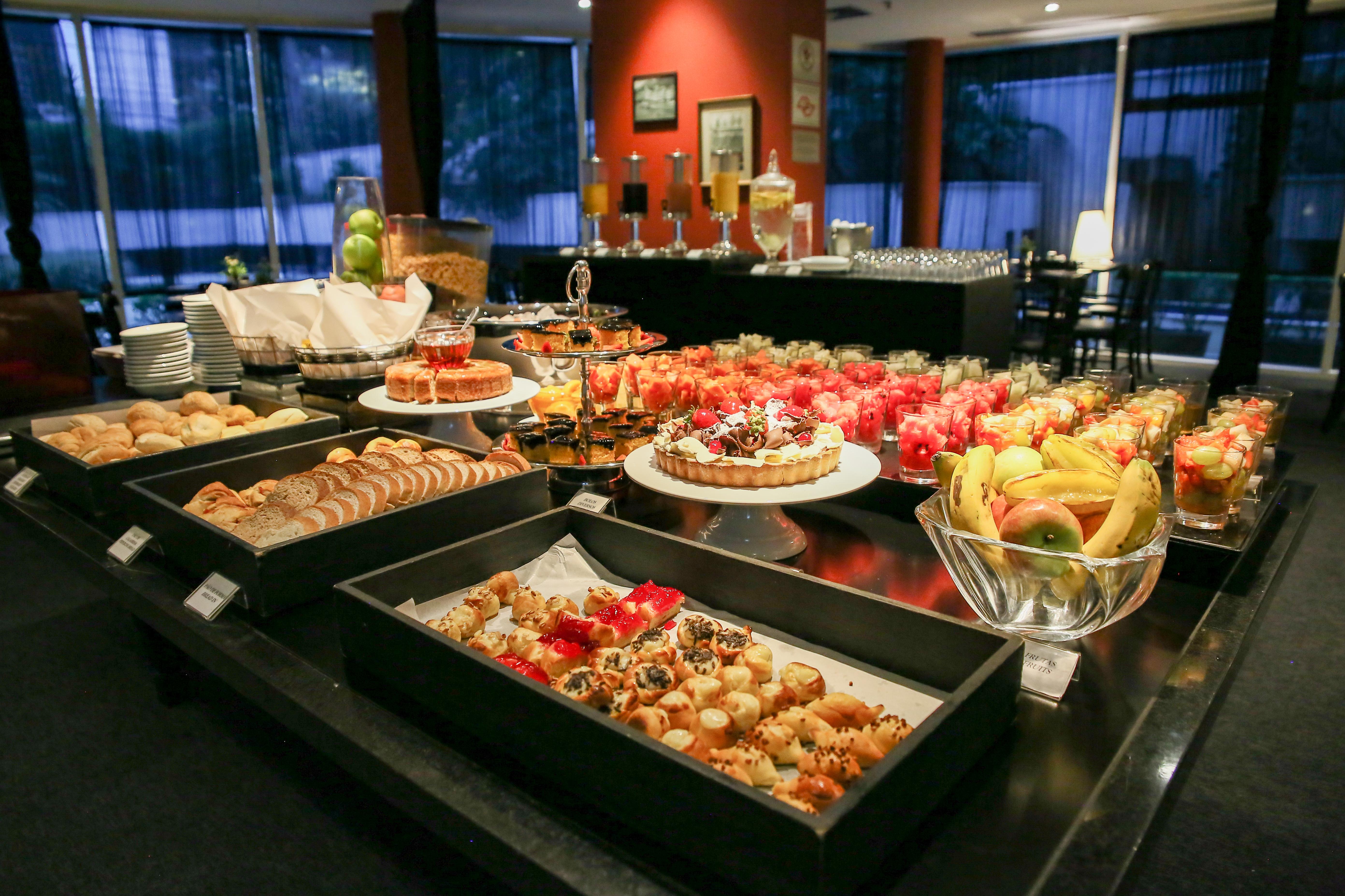 Park Inn By Radisson Berrini Sao Paulo Bagian luar foto