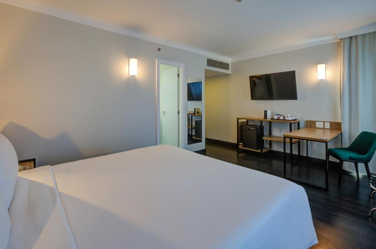 Park Inn By Radisson Berrini Sao Paulo Bagian luar foto